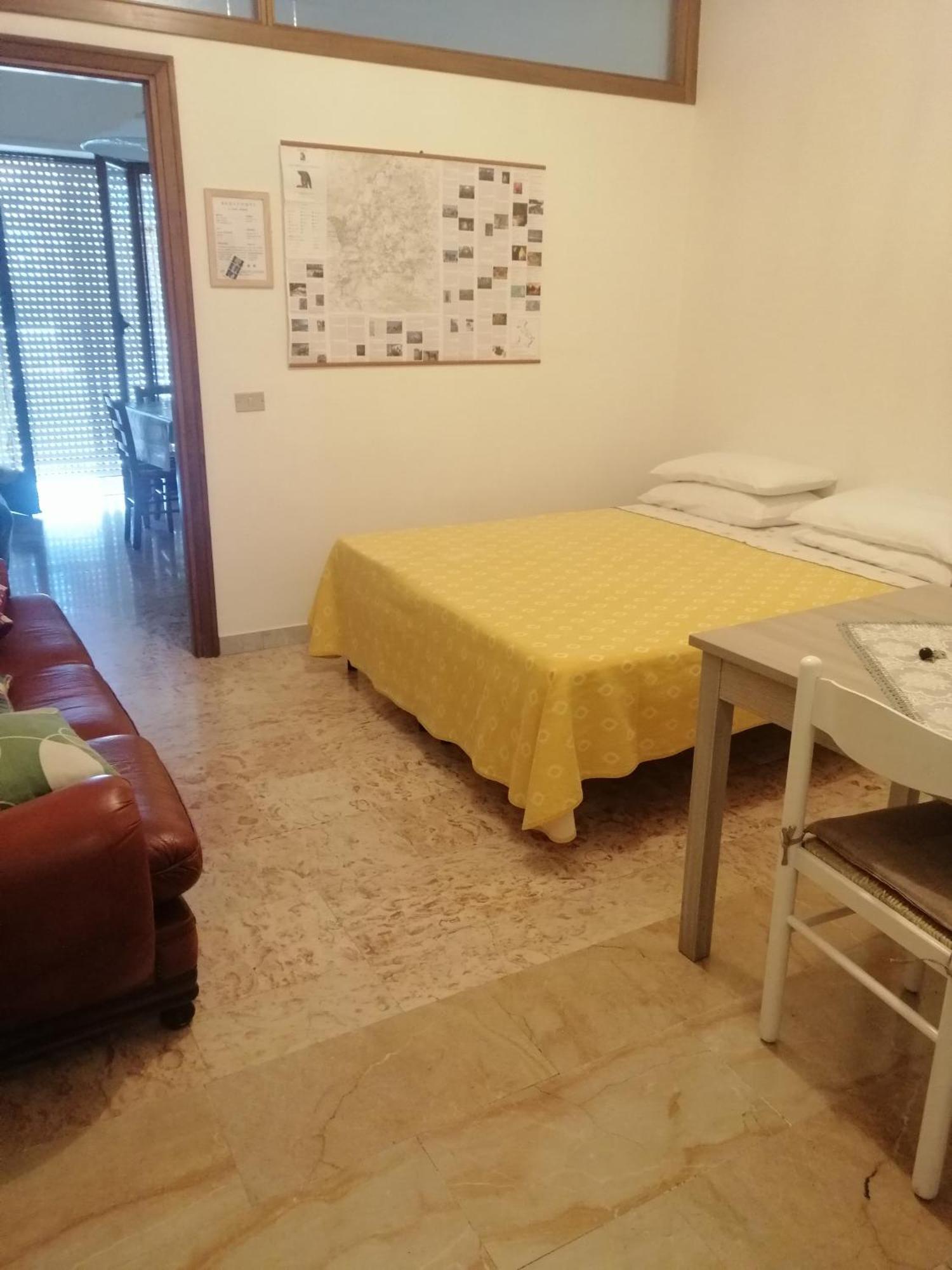 Central Tourist Residence - B&B - Alloggi Temporanei إيسيرنيا المظهر الخارجي الصورة